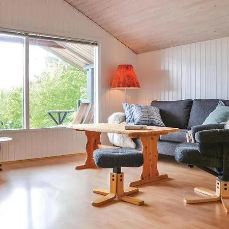 Three-bedroom Holiday In Jagerspris * Jaegerspris